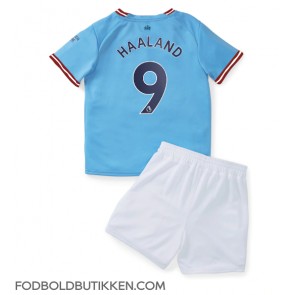 Manchester City Erling Haaland #9 Hjemmebanetrøje Børn 2022-23 Kortærmet (+ Korte bukser)